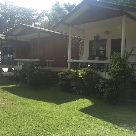 Blue Lotus Resort Ban Tai Exterior foto