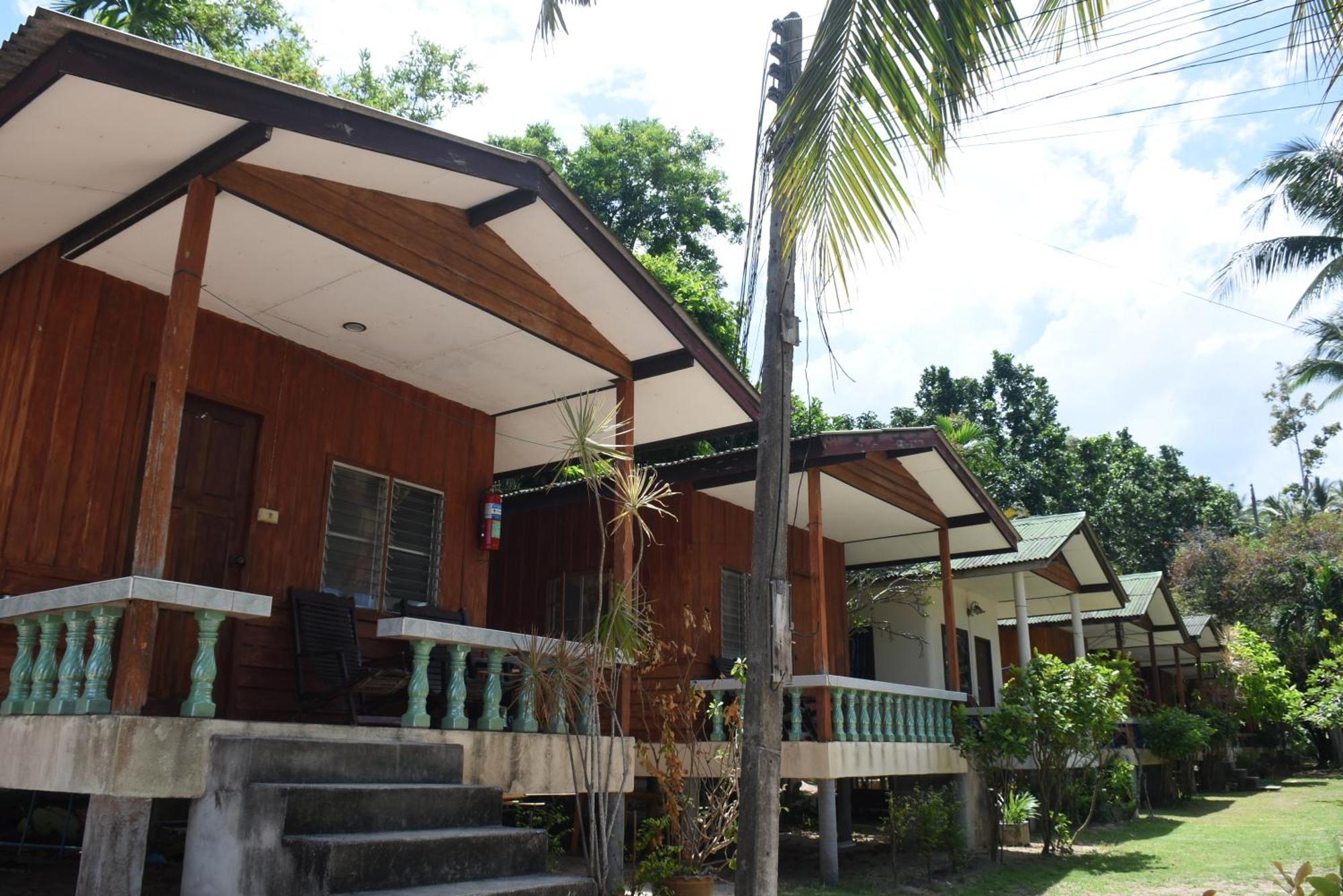 Blue Lotus Resort Ban Tai Exterior foto