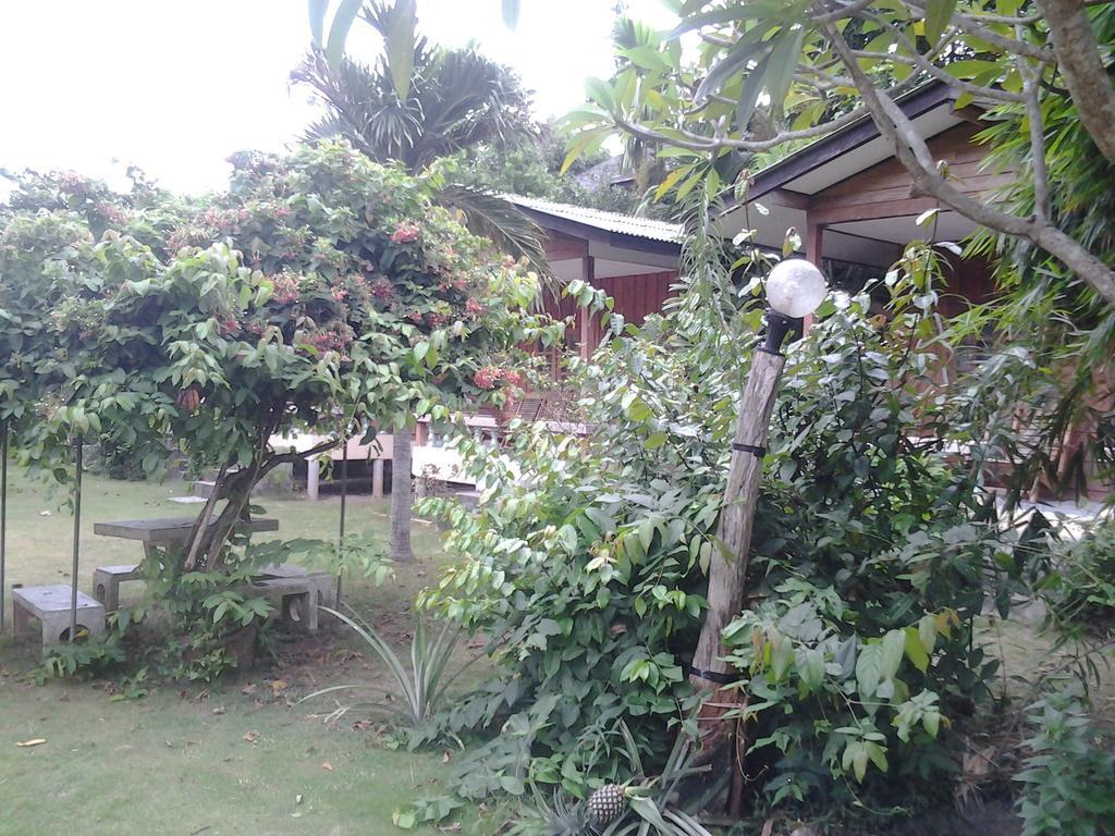 Blue Lotus Resort Ban Tai Exterior foto
