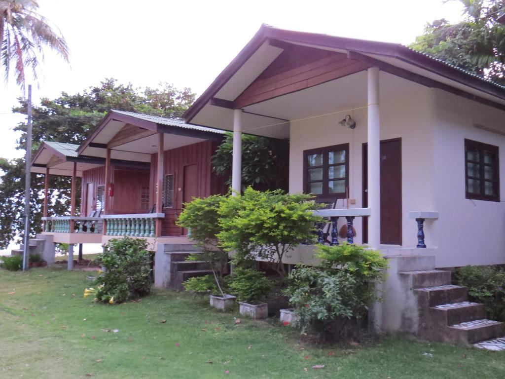 Blue Lotus Resort Ban Tai Quarto foto